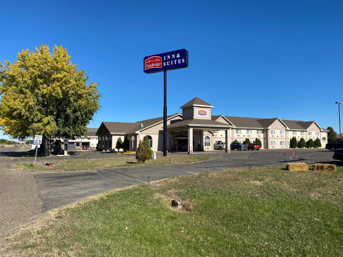 Fairbridge Inn & Suites Glendive Eksteriør bilde